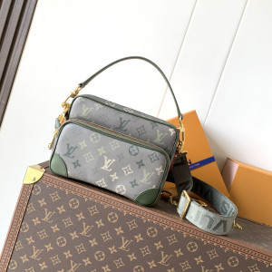 LV 모노그램 헤리티지 크로스백